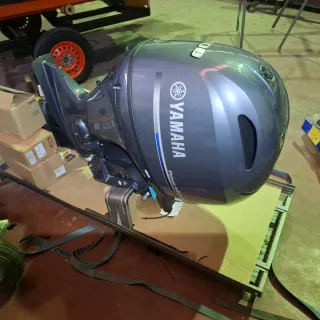 Fuerabordas Yamaha nuevos con 5 años de garantía