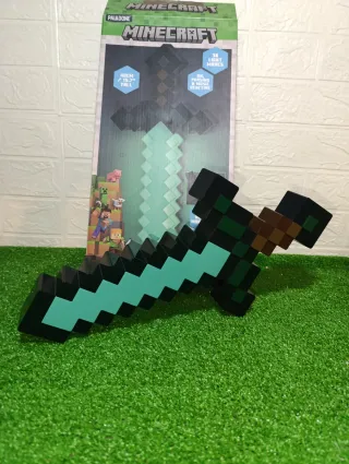 Espada Minecraft Paladone Luminosa