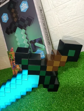Espada Minecraft Paladone Luminosa