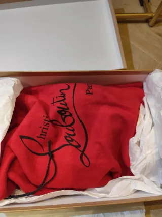 Zapatos Christian Louboutin Beige