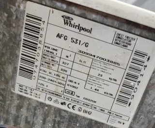 Arcón congelador Whirlpool de 327 Litros