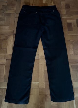 Pantalón de chico. Marca Caramelo. Talla 46.