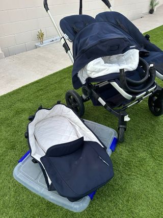 Bugaboo Donkey 2Gemelar Azul Navy serie especial