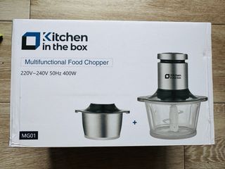 NUOVA! Tritacarne elettrica 2 contenitori 2L 400W da estrenare