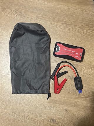 Arrancador Coche Nwouiiay 1000A 13200mAh