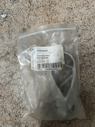 Estribera Izquierda KTM