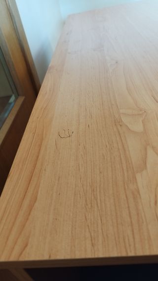 Mesa escritorio juvenil en buen estado