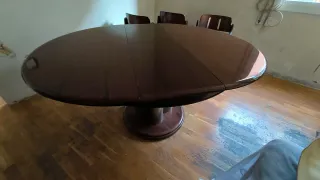 Mesa de comedor redonda extensible de caoba