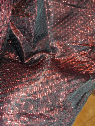 Chaqueta fiesta brillo rojo y negro, hecha a mano.