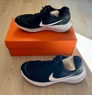 Nike Revolution 7 Negro/Blanco