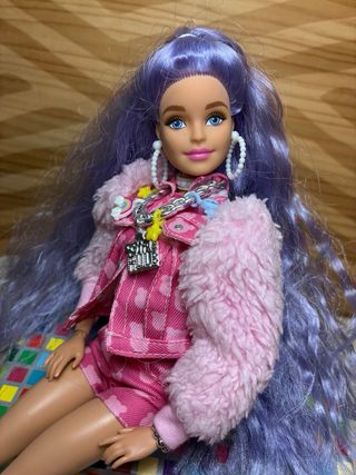 Barbie Extra Muñeca Pelo Morado