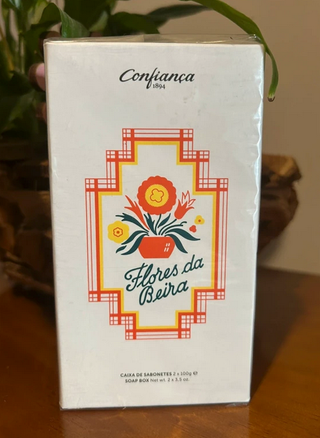 Caixa de Sabonetes Confiança Flores da Beira