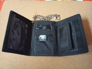 Cartera Slipknot con cadena