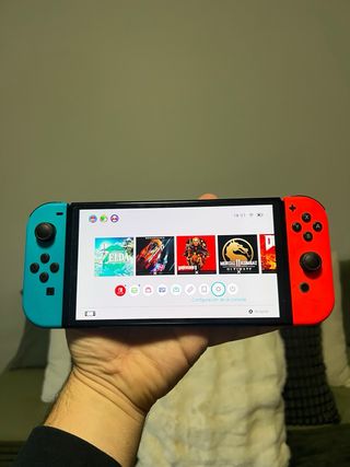 Nintendo Switch OLED Roja y Azul + Accesorios