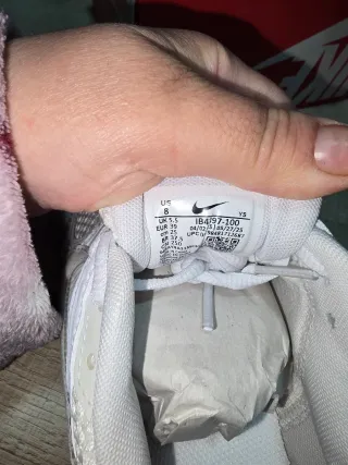 Zapatillas Nike Vomero 5 SE Plata/Blanco