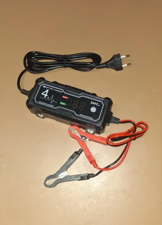 Cargador Batería 12V 4A Coche Moto AGM GEL