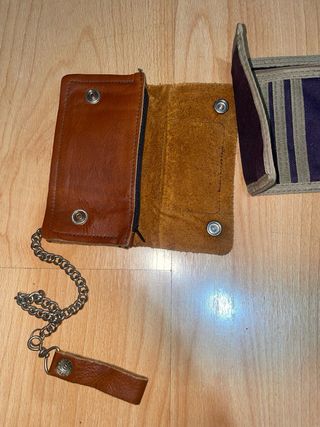 Carteras Coronel Tapiocca y Guns N' Roses