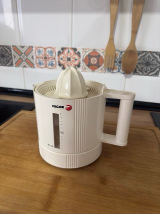 Exprimidor Fagor MZ 100