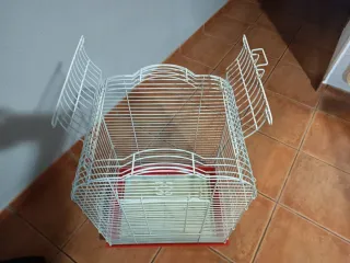 Jaula Grande para Pájaros Blanca y Roja