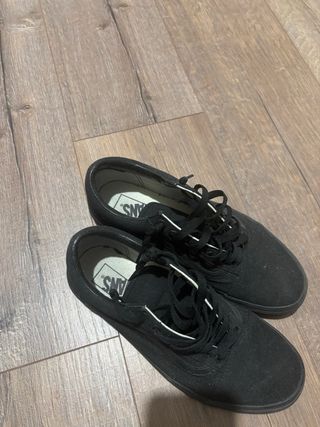 Zapatillas Vans Old Skool Negras Talla 40.5