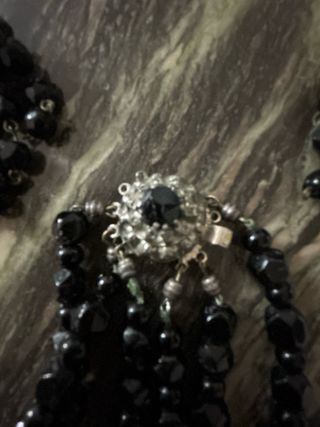 Conjunto collar y pendientes azabache vintage