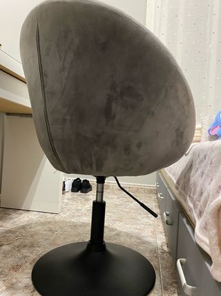 Silla Giratoria Vanity Terciopelo Gris. tengo dos