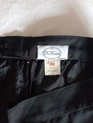 Falda negra crepé fiesta