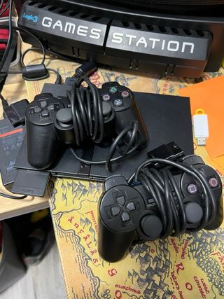 PlayStation 2 Slim Gran Turismo 4 Caja