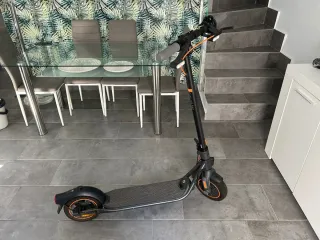 Patinete Eléctrico Ninebot