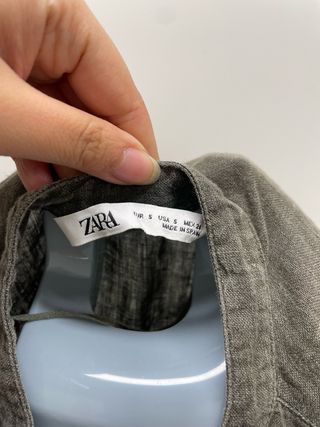Camisa Zara verde oliva mujer