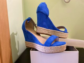 Sandalias de ante azul