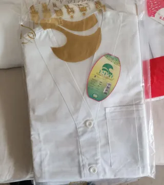 Pantalones y casacas uniforme blanco nuevos