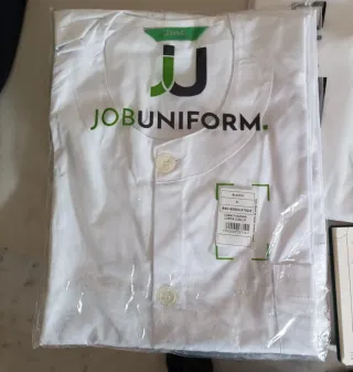 Pantalones y casacas uniforme blanco nuevos