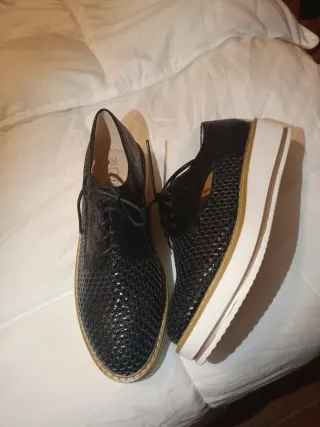 Zapatos HyD Piel Serpiente Negro