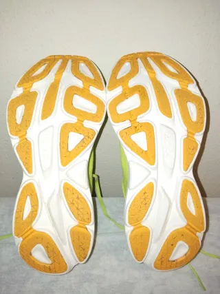 Zapatillas Hoka Bondi 8 Verde y Azul