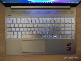 Portatil HP - Ryzen 7 4700U - 16 GB - 512 GB - W11