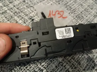 Mando Elevalunas Renault Clio V