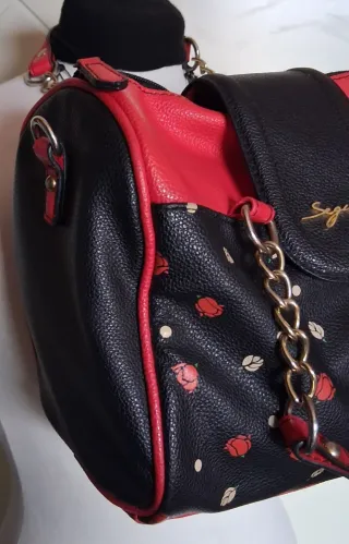 Borsetta donna bauletto nera e rossa