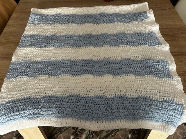 Manta tejida a mano multicolor para sofá