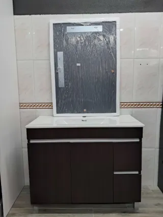 Mueble de baño madera y cristal