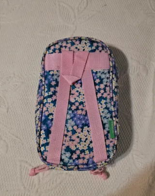 Estuches Benetton florales (3 unidades).