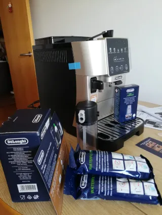Cafetera DeLonghi Magnifica Start
