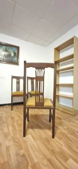 Conjunto 11 Sillas de Madera con Asiento de tela