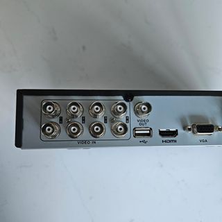 DVR Safire 8 Canales 5-en-1 H.265+ con disco 1 TB