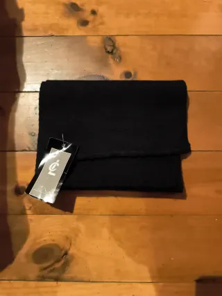 Bufanda negra pizarra