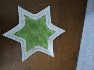 Piattino a stella ceramica verde e oro