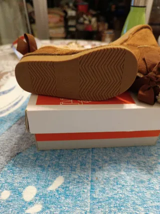 Botas bebe pelo talla 20