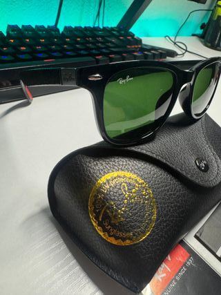 Ray-Ban Wayfarer Edición Ferrari Negro/Rojo