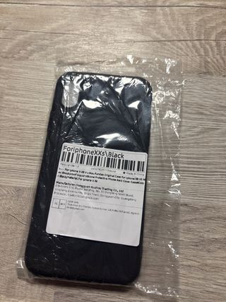 Funda iPhone XR/XS Max Negra Silicona