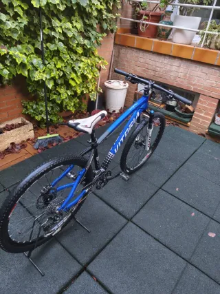 Bicicleta de Montaña Azul